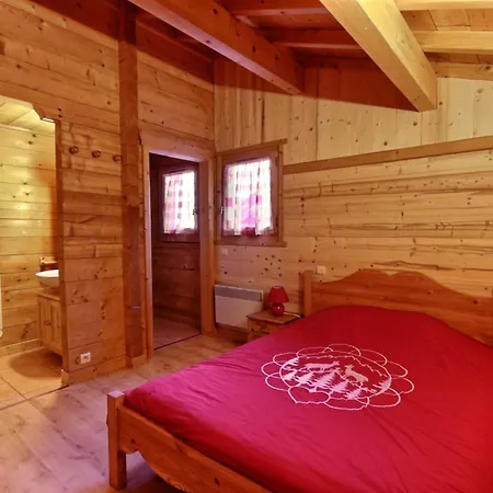 Chalet Manupa Clevie