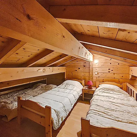 Manupa Clevie Chalet *