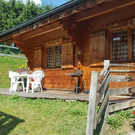 Manupa Clevie Alpehytte Morzine